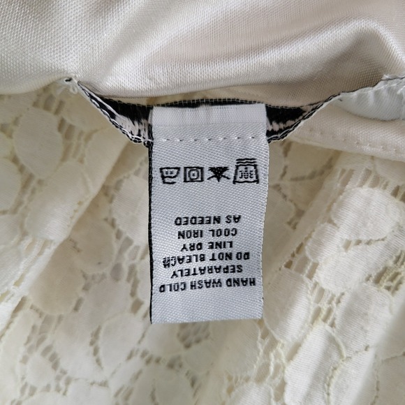 White Lace Mini Dress Spring Rush Coquette Cottagecore Size Small Cream Tone - Picture 8 of 14